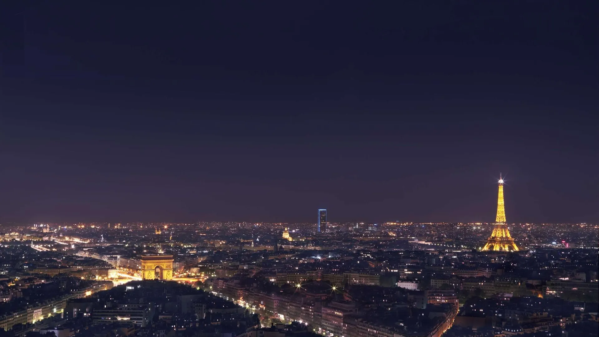 Hyatt Regency Etoile Hotel 4*