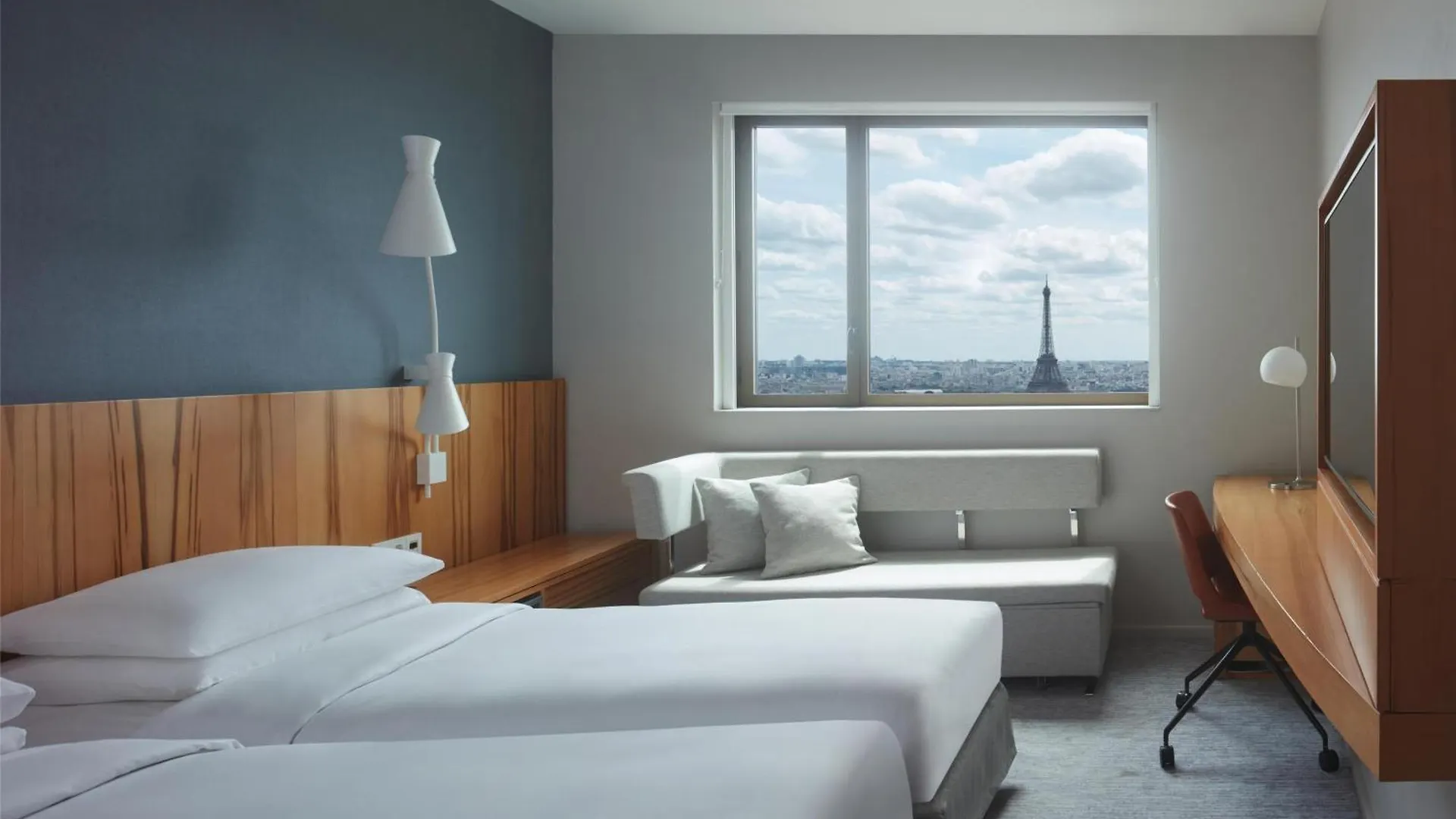 Hyatt Regency Etoile 4* Paris