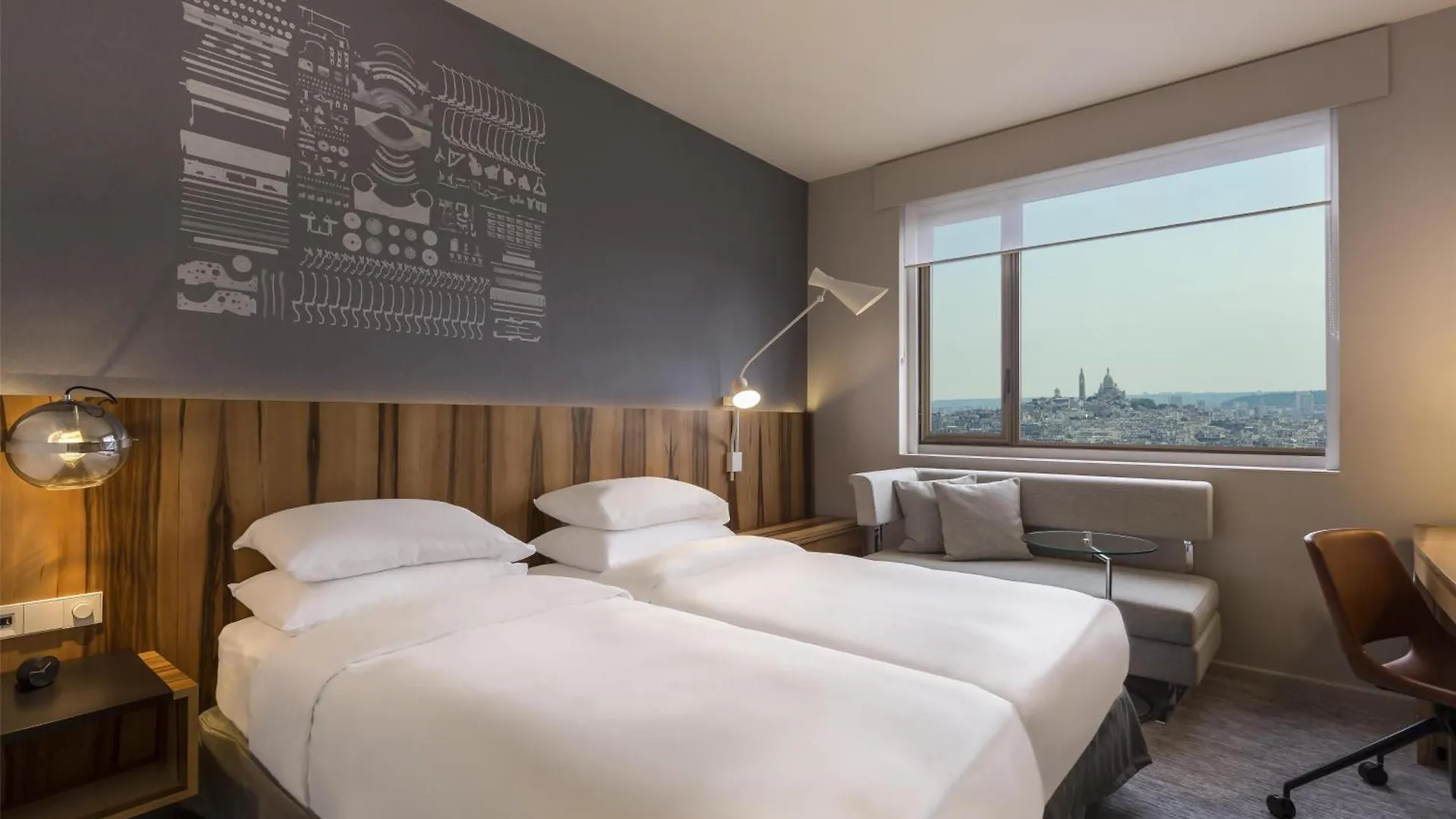 Hyatt Regency Etoile