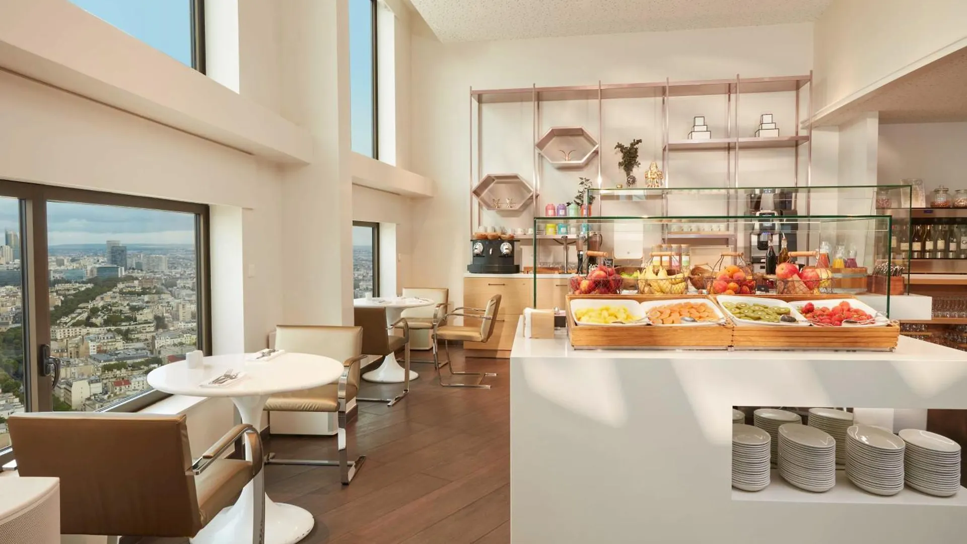 Hyatt Regency Etoile 4* Paříž