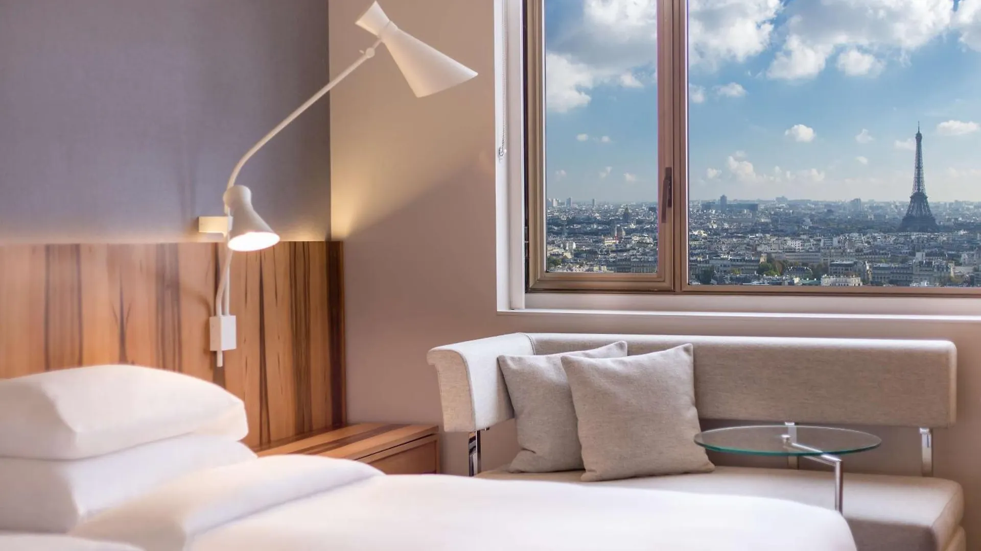 Hotel Hyatt Regency Etoile